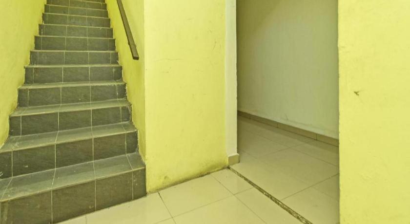 OYO 90643 Gks Hotel Seremban Buitenkant foto