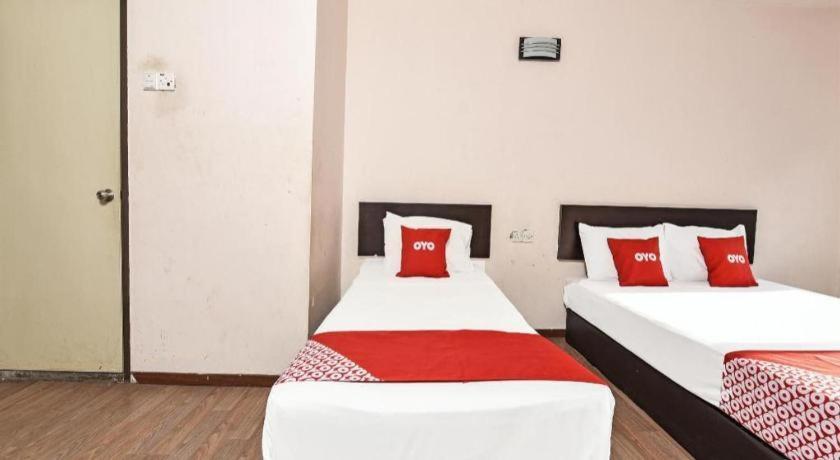 OYO 90643 Gks Hotel Seremban Buitenkant foto