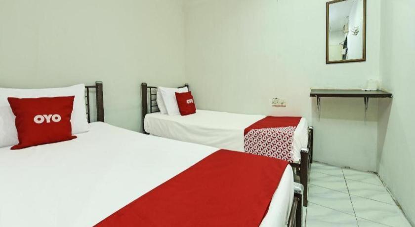 OYO 90643 Gks Hotel Seremban Buitenkant foto